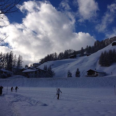 Ferienwohnung Gadenstatt Davos Buitenkant foto
