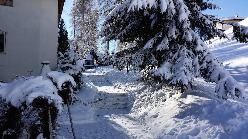Ferienwohnung Gadenstatt Davos Buitenkant foto