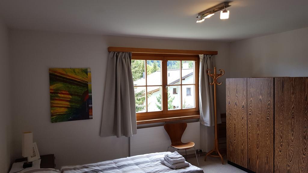 Ferienwohnung Gadenstatt Davos Buitenkant foto