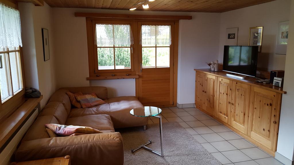 Ferienwohnung Gadenstatt Davos Buitenkant foto